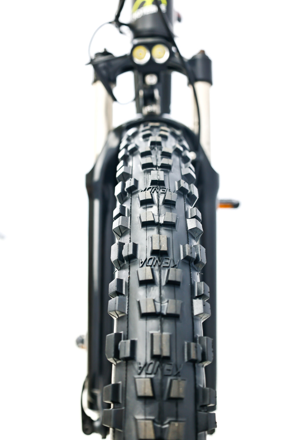 Demo stock!! Unmatched Comfort and Performance with full Suspension A6AH29-S