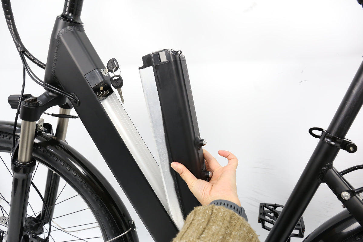 Ride Easy, Ride Stylish – The City Slicker Step-Through E-Bike, Model A5AH26